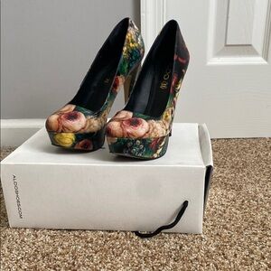 Aldo Black High Heeled Pumps